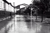 Povodeň na Plhově, ulice Tepenská 1938, foto - www.nachodsko.sweb.cz