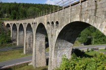 Levinský viadukt - jeden z nejhezčích železničních mostů vůbec. Inspirace klasickou architekturou římských akvaduktů je nasnadě...