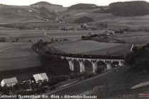 Viadukt na historické pohlednici