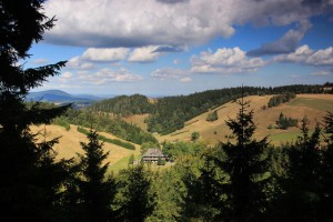 Rázovitá horská chata Andrzejówka pod Waligórou