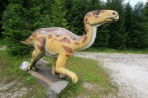 Dinosaurus z nedalekého muzea