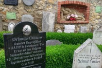 Hrob Orlanda Ciciara na hřbitově v Dolním Šalejově