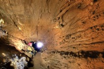 Tuto část jeskyně polští speleologové nazvali Chodba naděje a postupně ji kopáním prodlužují