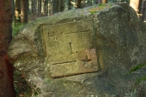 Kamenný cestník v Broumovských stěnách
