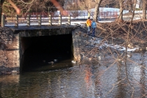 Dnešní ústí Radechovky do Metuje. 